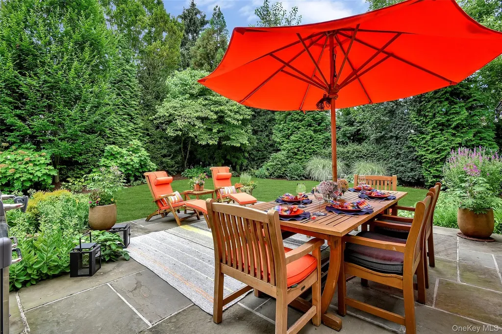 11 Dusenberry Road Bronxville NY 10708
