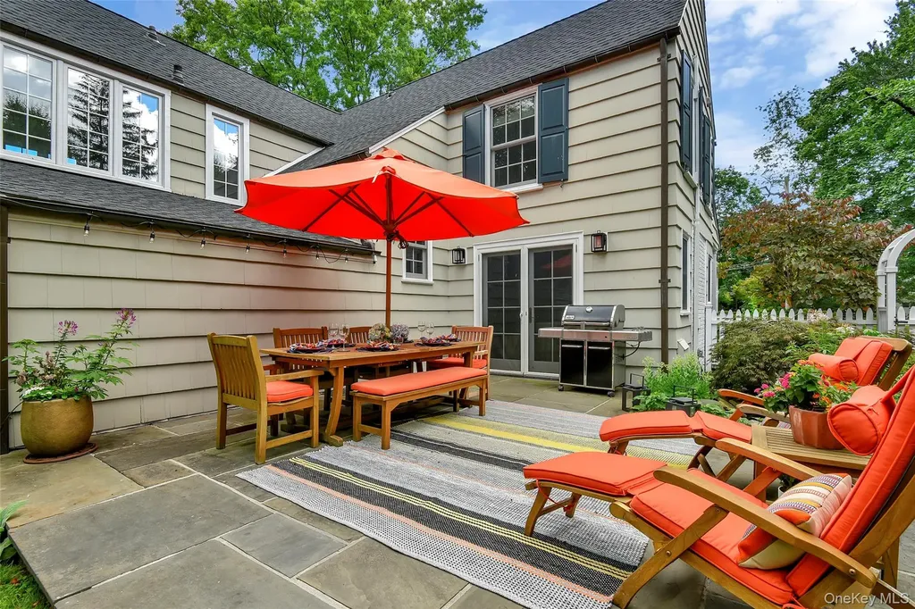 11 Dusenberry Road Bronxville NY 10708