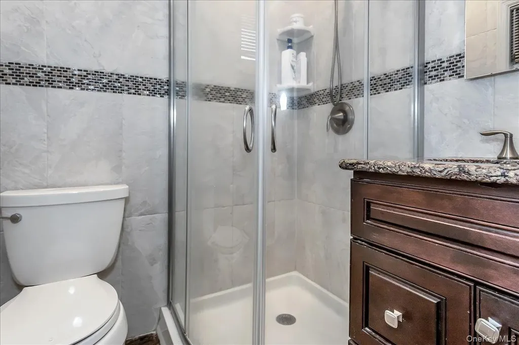 113 Northern Parkway W Plainview NY 11803