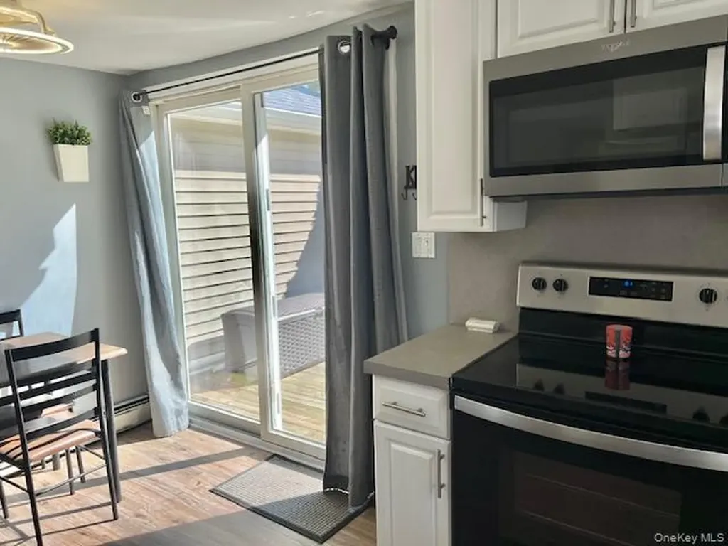 53 Biltmore Drive Mastic Beach NY 11951