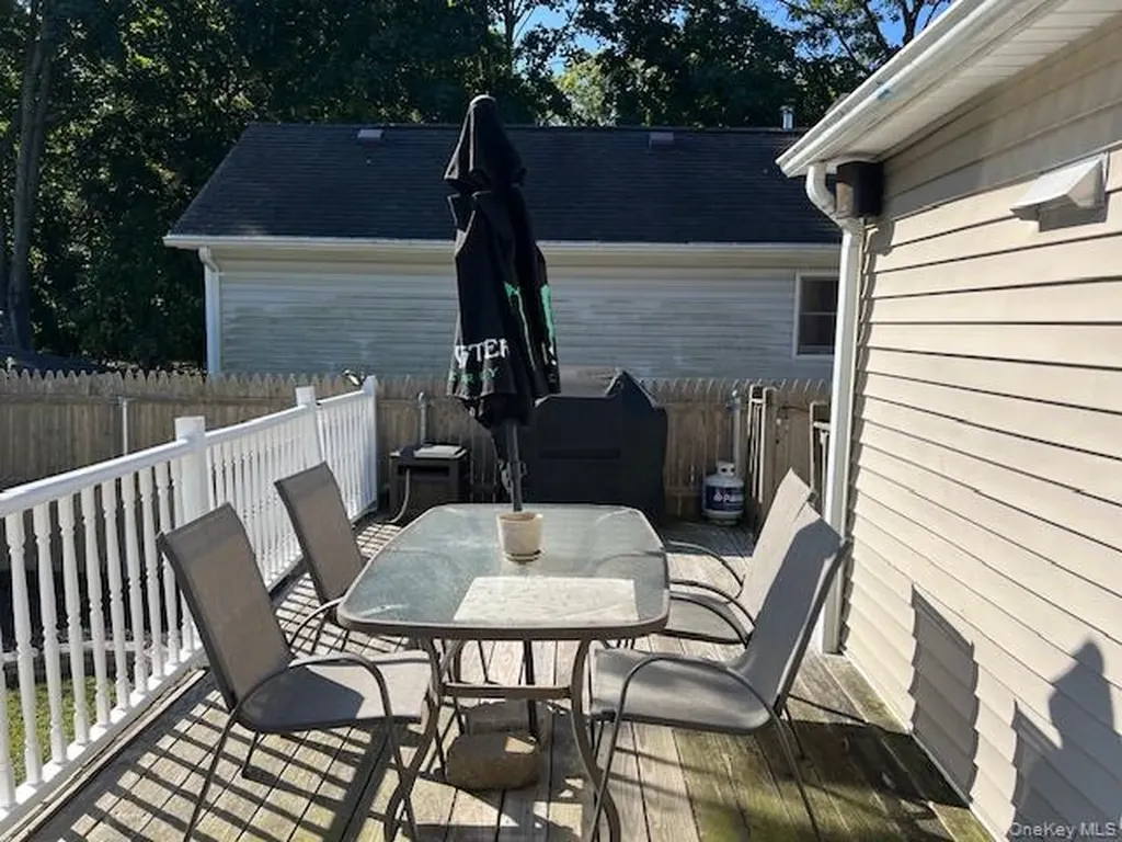 53 Biltmore Drive Mastic Beach NY 11951