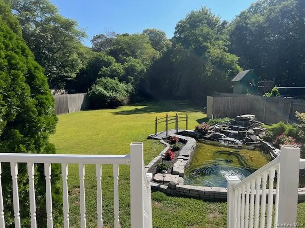 53 Biltmore Drive Mastic Beach NY 11951