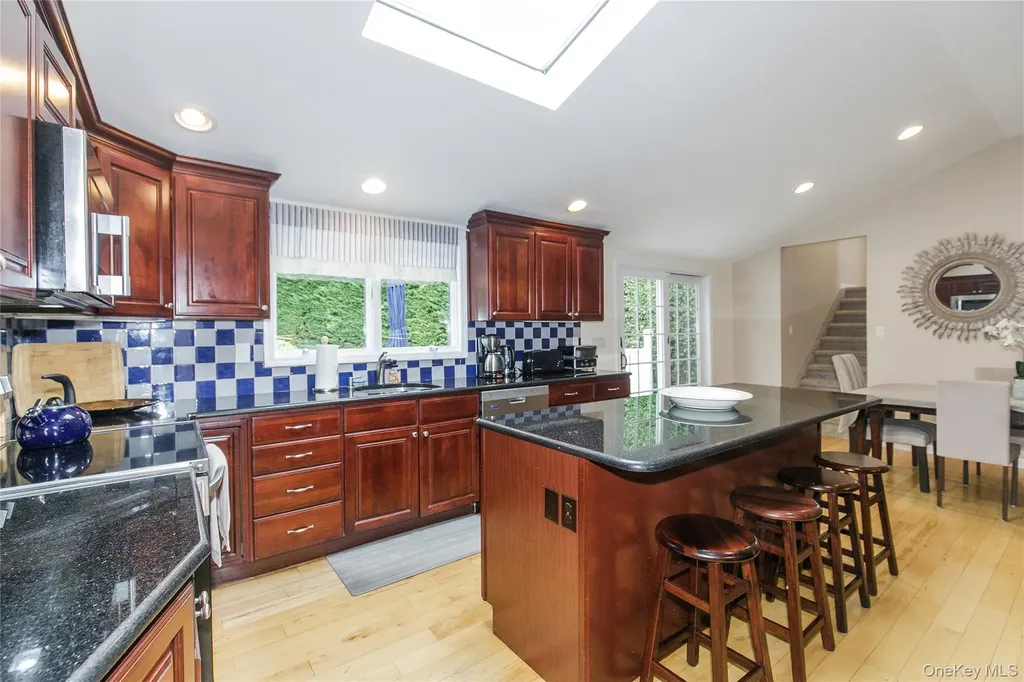 5 Searington Drive Syosset NY 11791