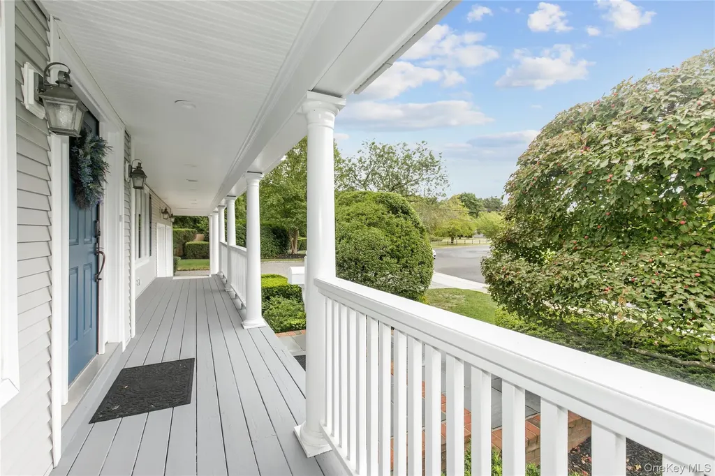 5 Searington Drive Syosset NY 11791