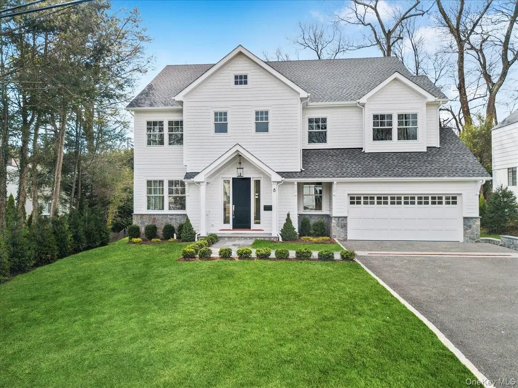 8 Dell Road Scarsdale NY 10583