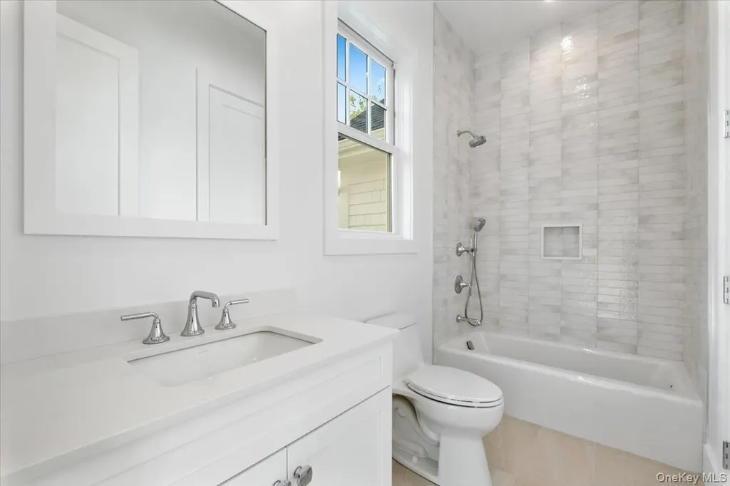 8 Dell Road Scarsdale NY 10583