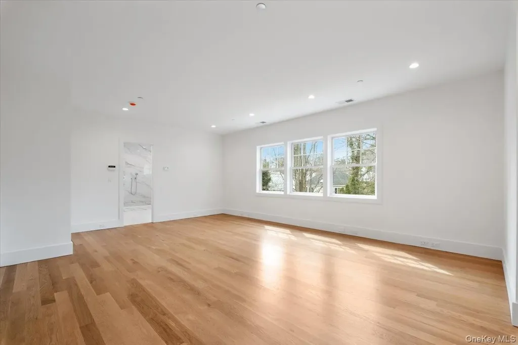 8 Dell Road Scarsdale NY 10583