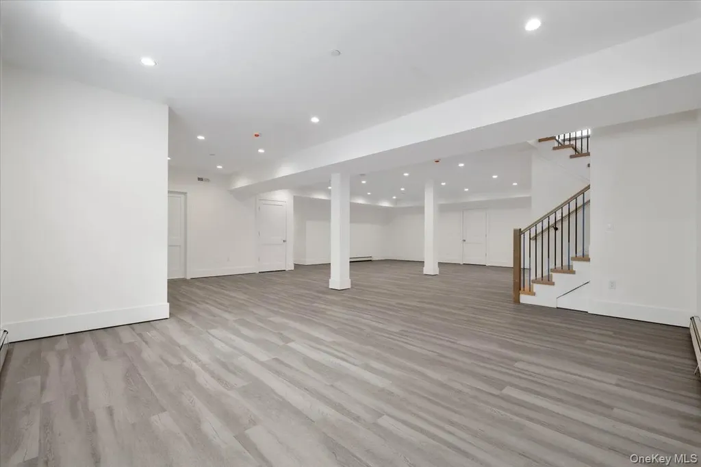 8 Dell Road Scarsdale NY 10583