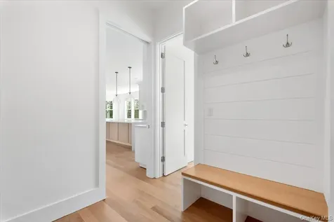 8 Dell Road Scarsdale NY 10583