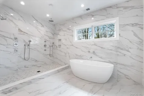 8 Dell Road Scarsdale NY 10583