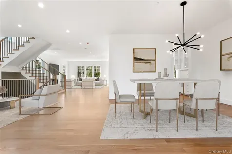 8 Dell Road Scarsdale NY 10583