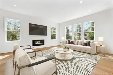 8 Dell Road Scarsdale NY 10583