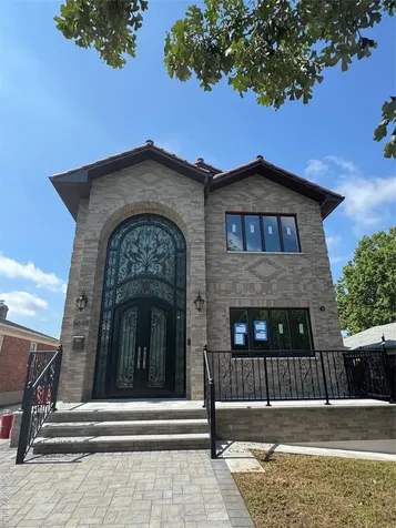 5648 219th Street Bayside NY 11364