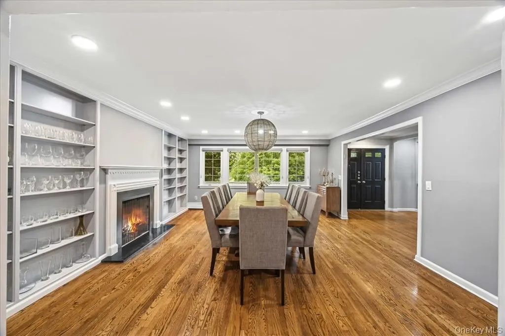 1127 Fordham Lane Woodmere NY 11598