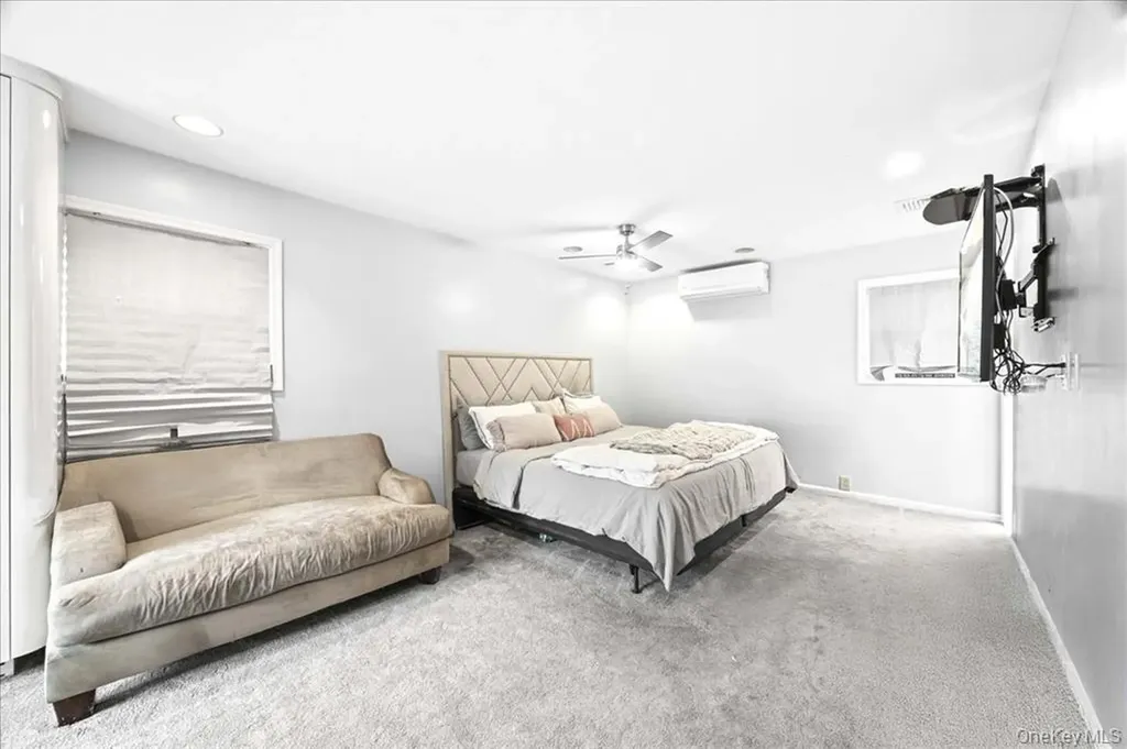 1127 Fordham Lane Woodmere NY 11598