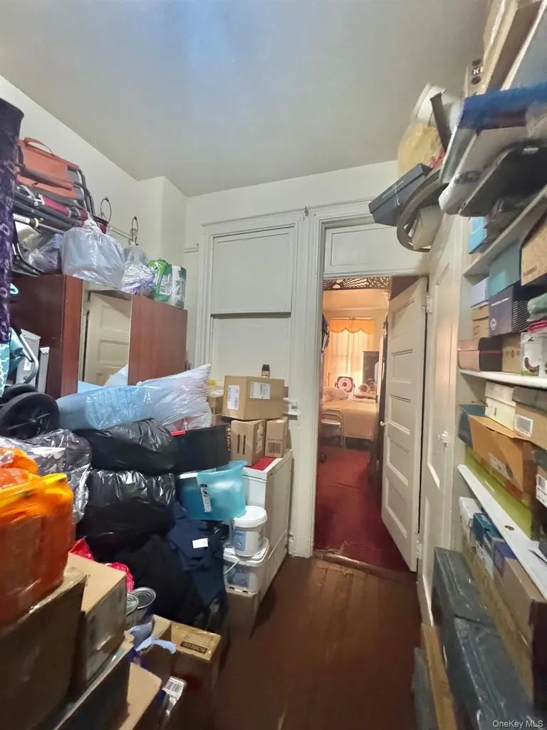1526 Pacific Street Brooklyn NY 11213