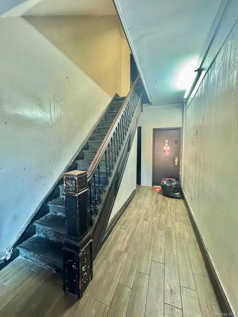 1526 Pacific Street Brooklyn NY 11213