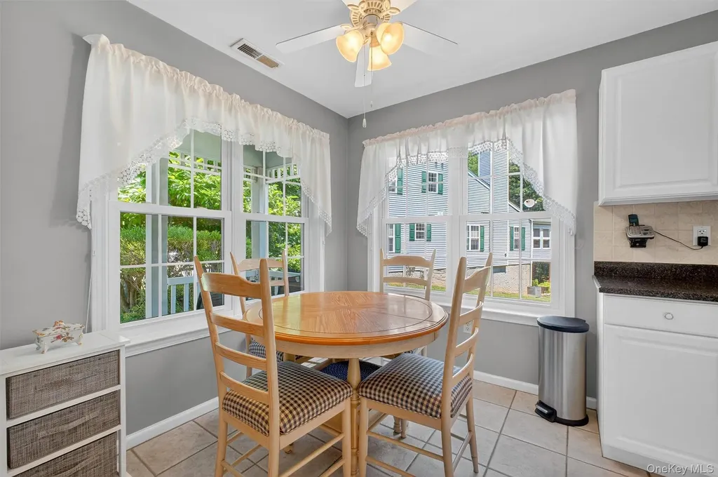 36 Tall Tree Lane Poughkeepsie NY 12601
