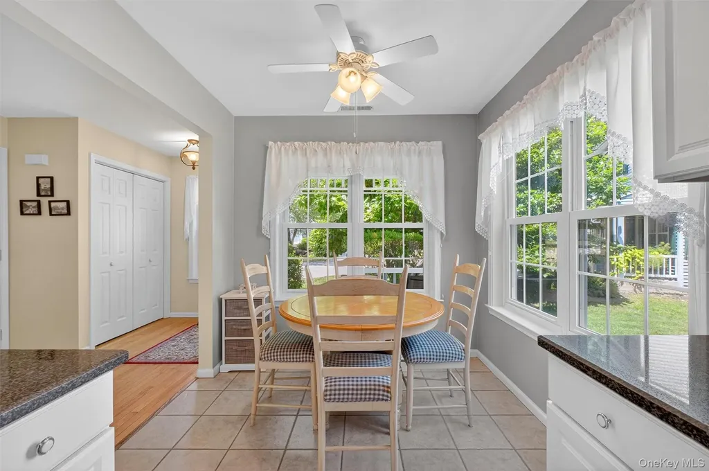 36 Tall Tree Lane Poughkeepsie NY 12601