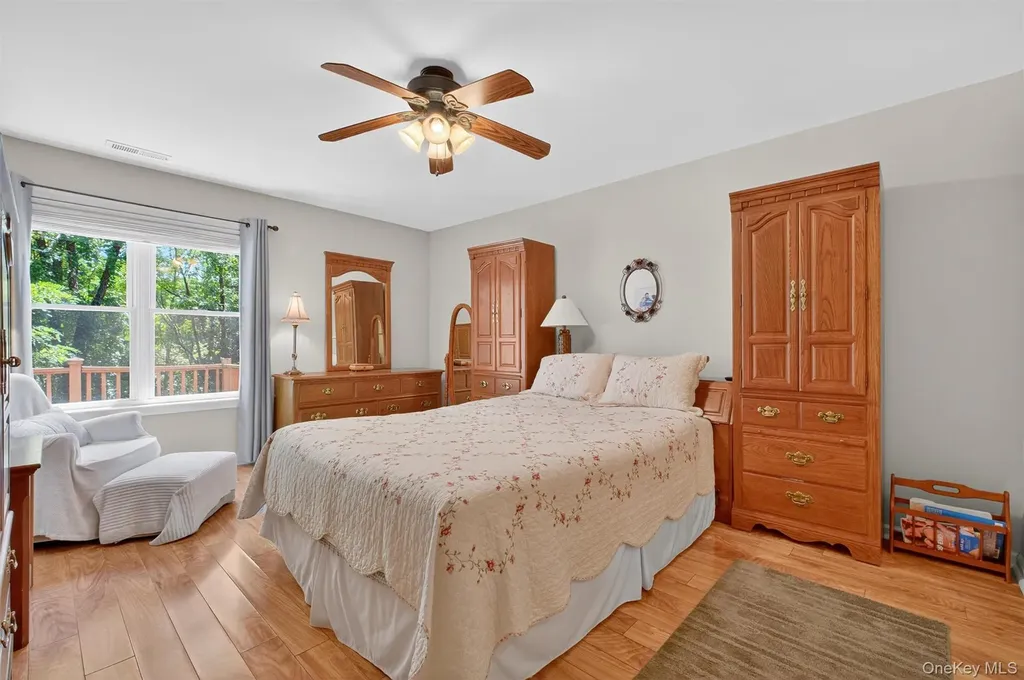 36 Tall Tree Lane Poughkeepsie NY 12601