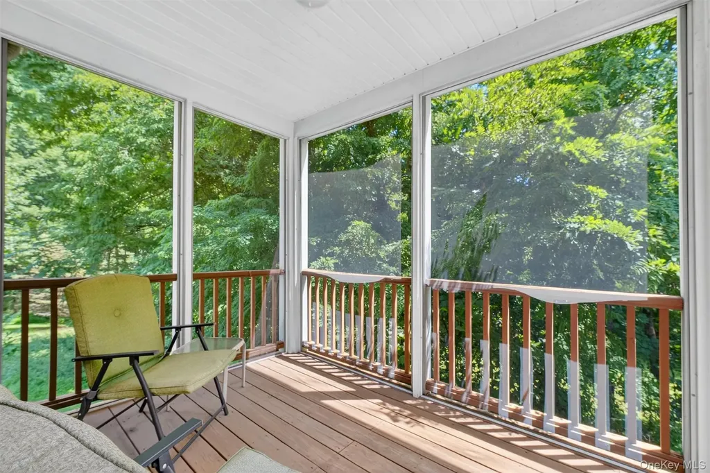 36 Tall Tree Lane Poughkeepsie NY 12601
