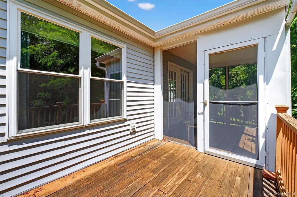 36 Tall Tree Lane Poughkeepsie NY 12601