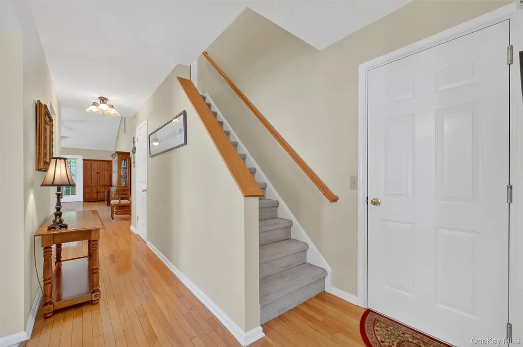 36 Tall Tree Lane Poughkeepsie NY 12601