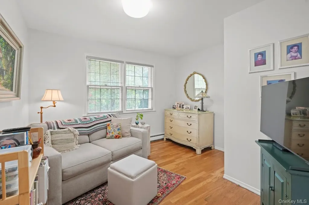 41 Valley Lane Chappaqua NY 10514