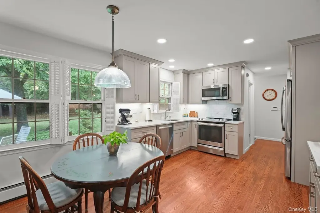 41 Valley Lane Chappaqua NY 10514