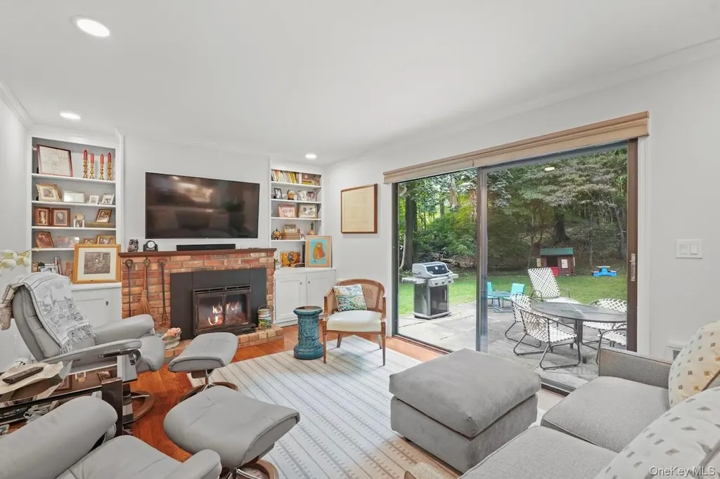 41 Valley Lane Chappaqua NY 10514