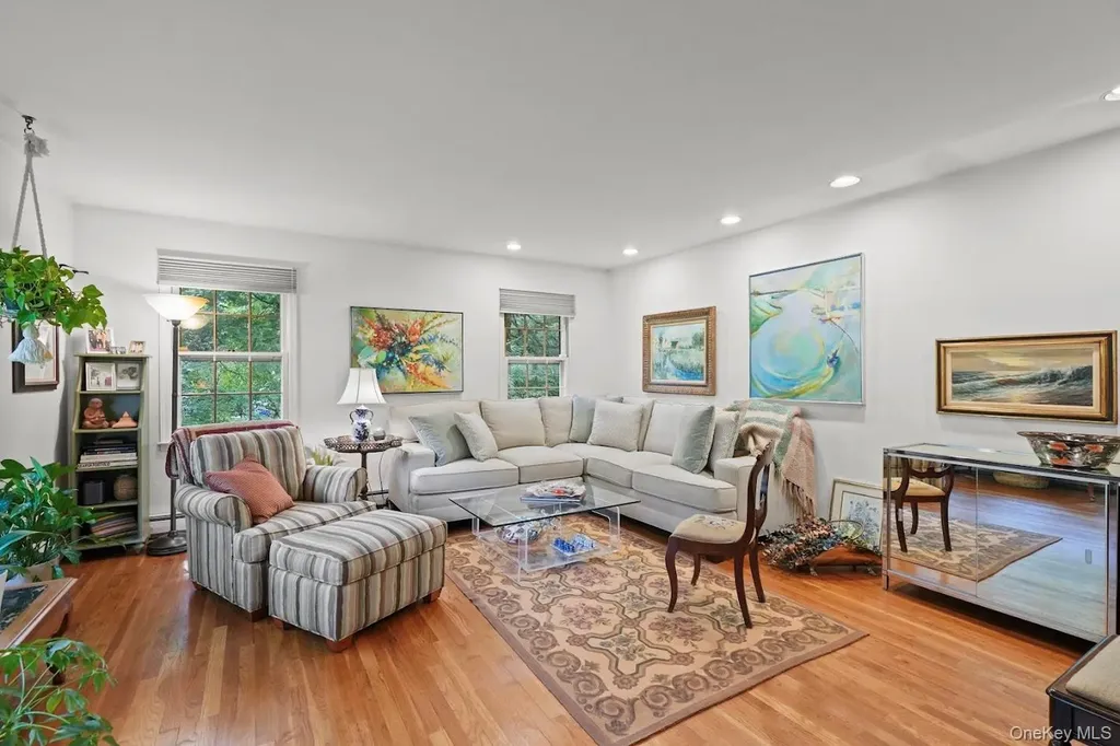 41 Valley Lane Chappaqua NY 10514