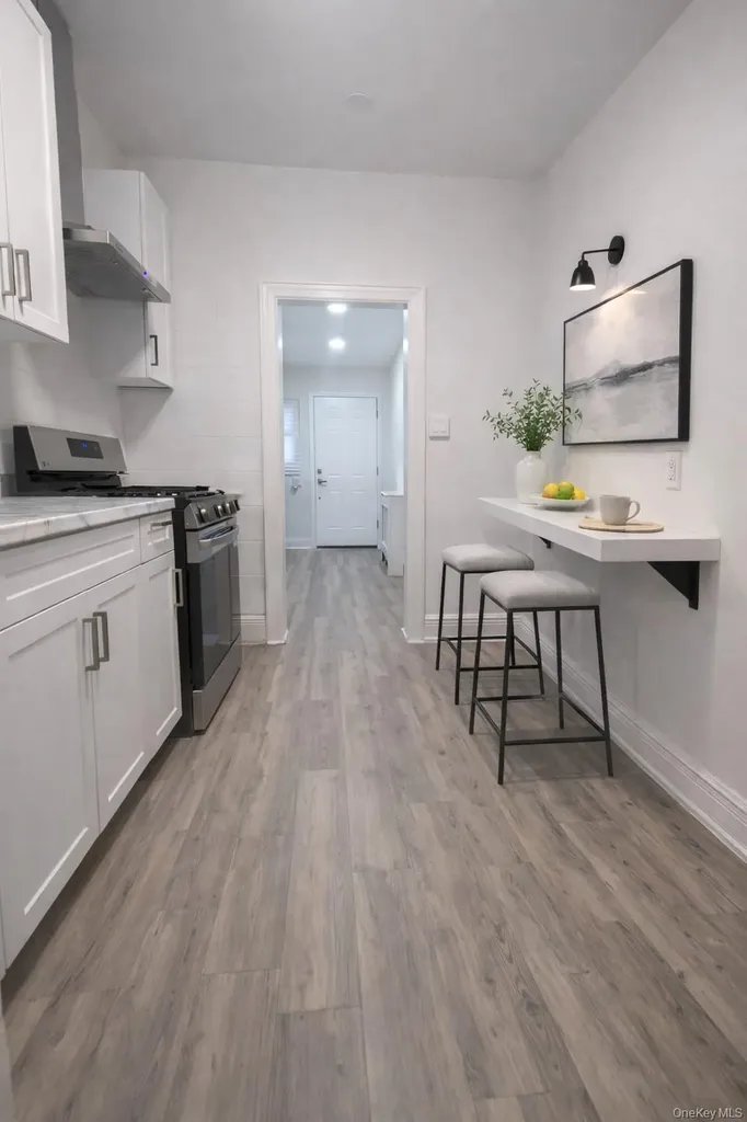 4331 Murdock Avenue Bronx NY 10466