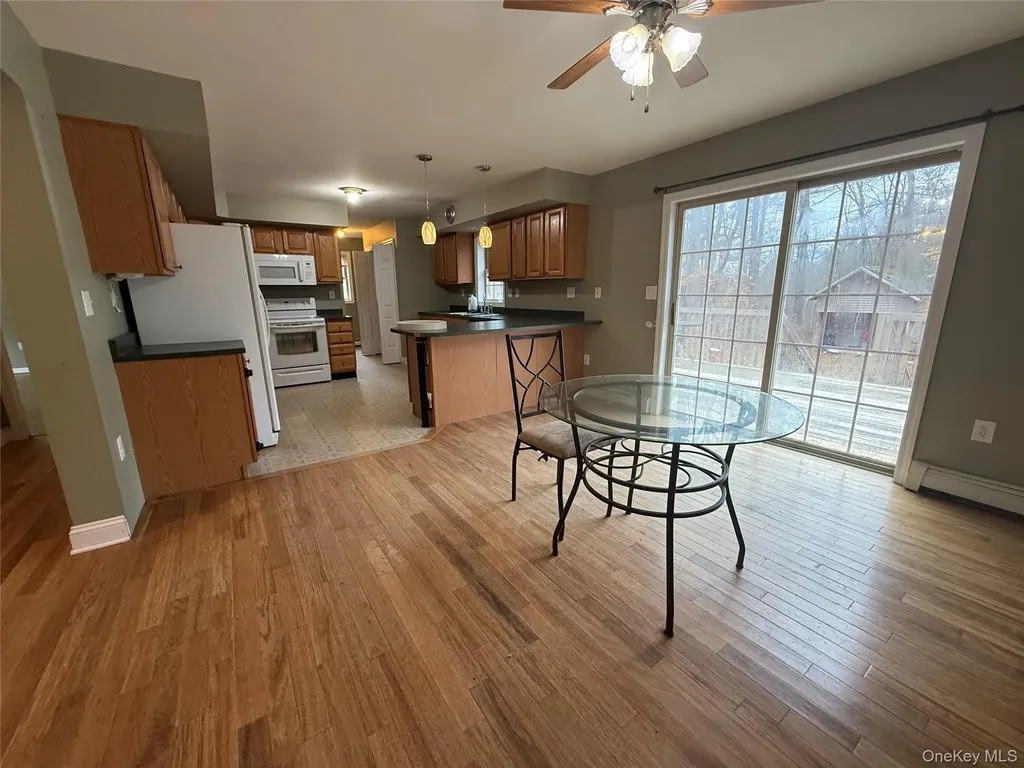 14 Shannon Lane Pine Bush NY 12566