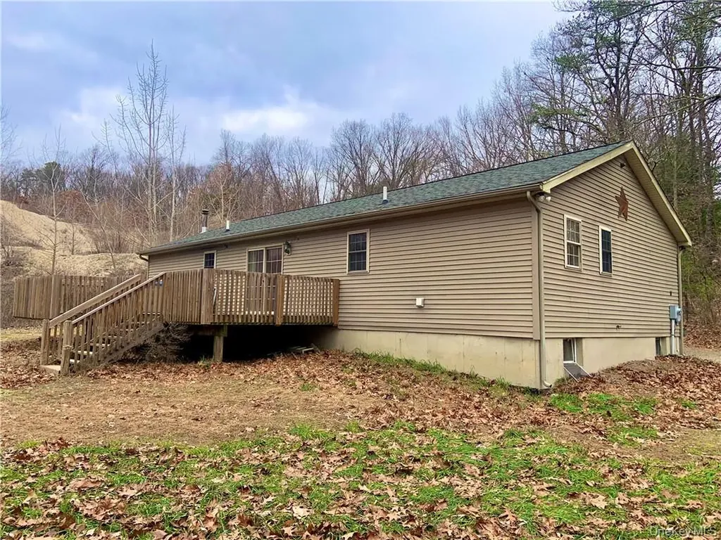 14 Shannon Lane Pine Bush NY 12566