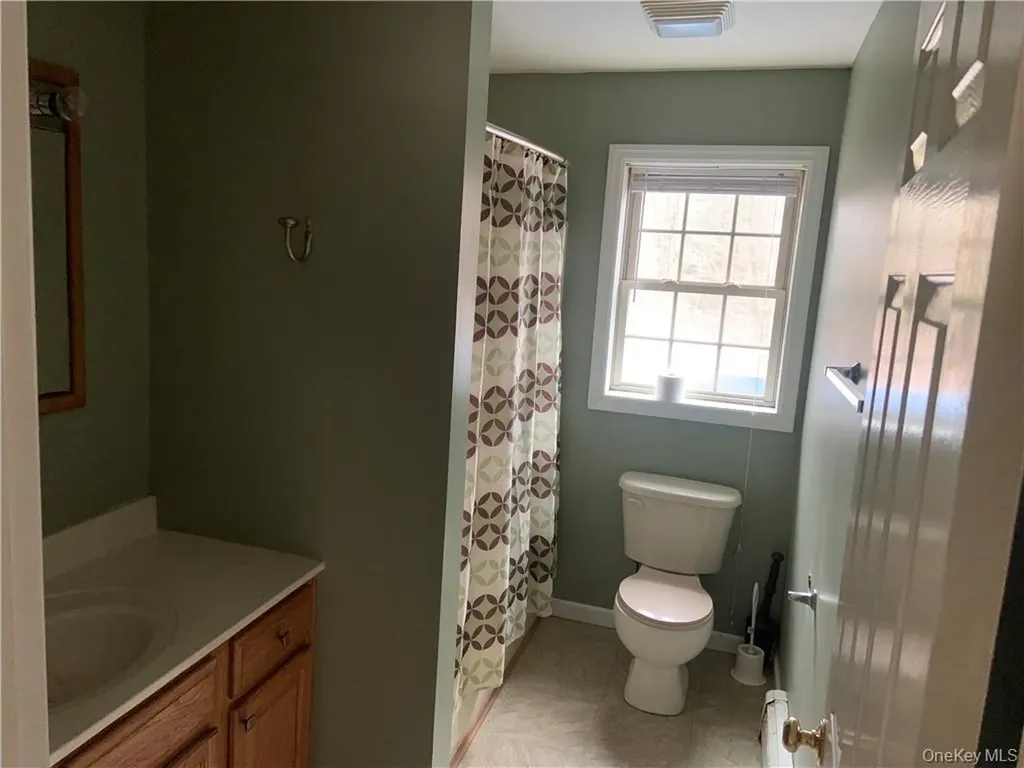 14 Shannon Lane Pine Bush NY 12566
