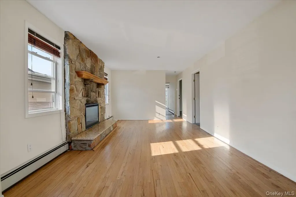 653 Arthur Street Baldwin NY 11510