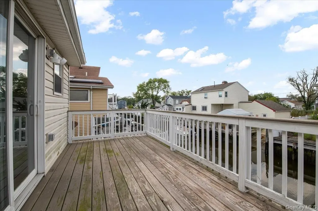 653 Arthur Street Baldwin NY 11510