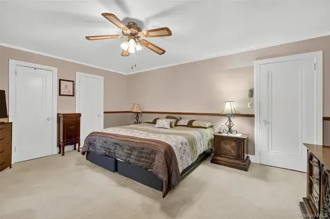 49 Bryn Mawr Terrace Yonkers NY 10701