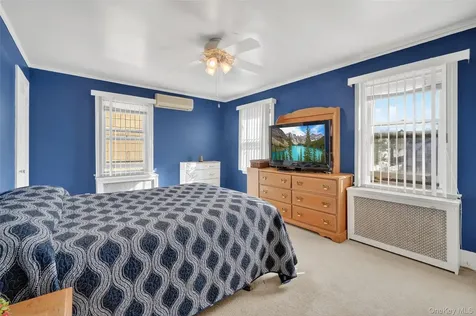 49 Bryn Mawr Terrace Yonkers NY 10701