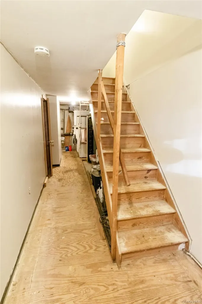 387 Miller Avenue Brooklyn NY 11207