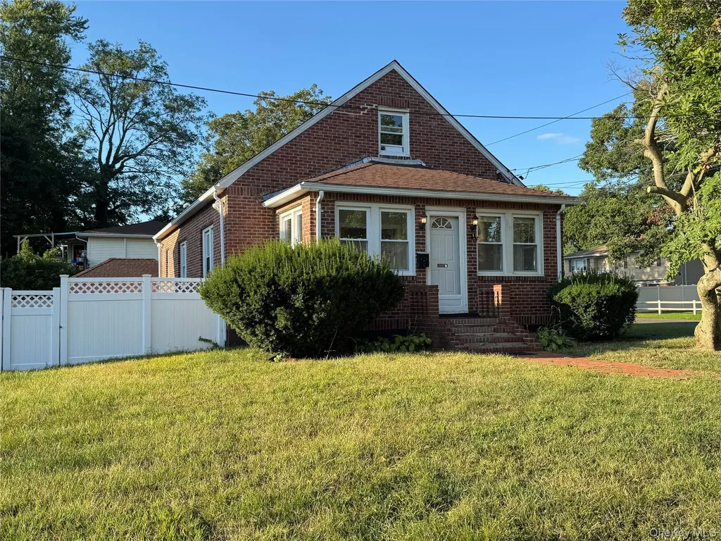 111 Central Avenue Deer Park NY 11729