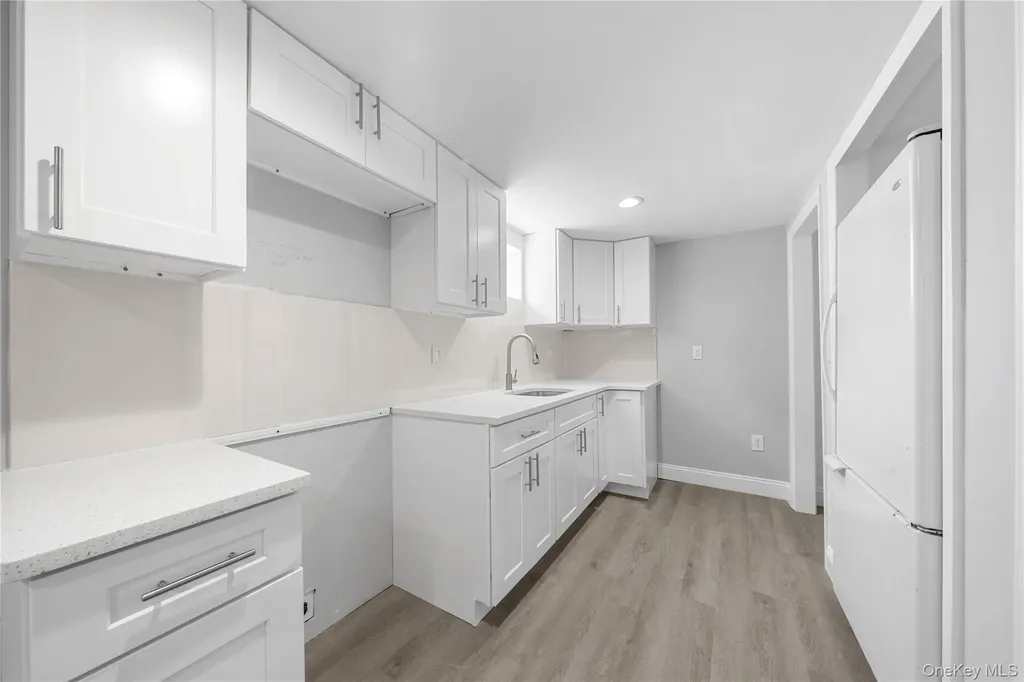 111 Central Avenue Deer Park NY 11729
