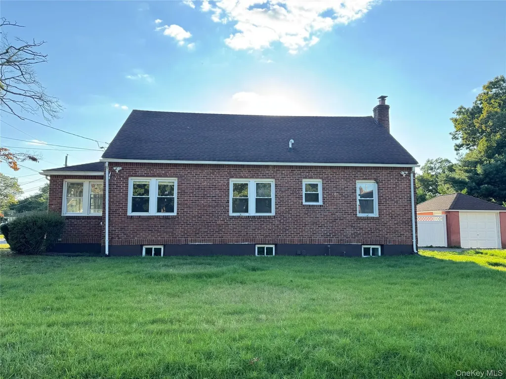 111 Central Avenue Deer Park NY 11729