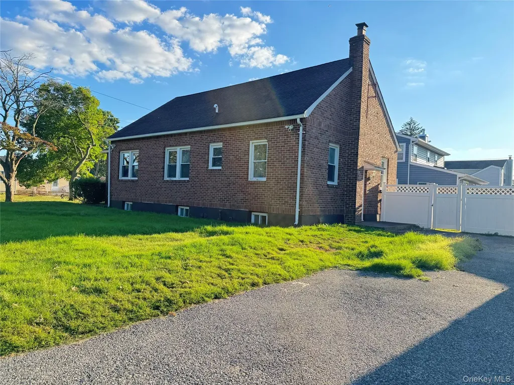 111 Central Avenue Deer Park NY 11729