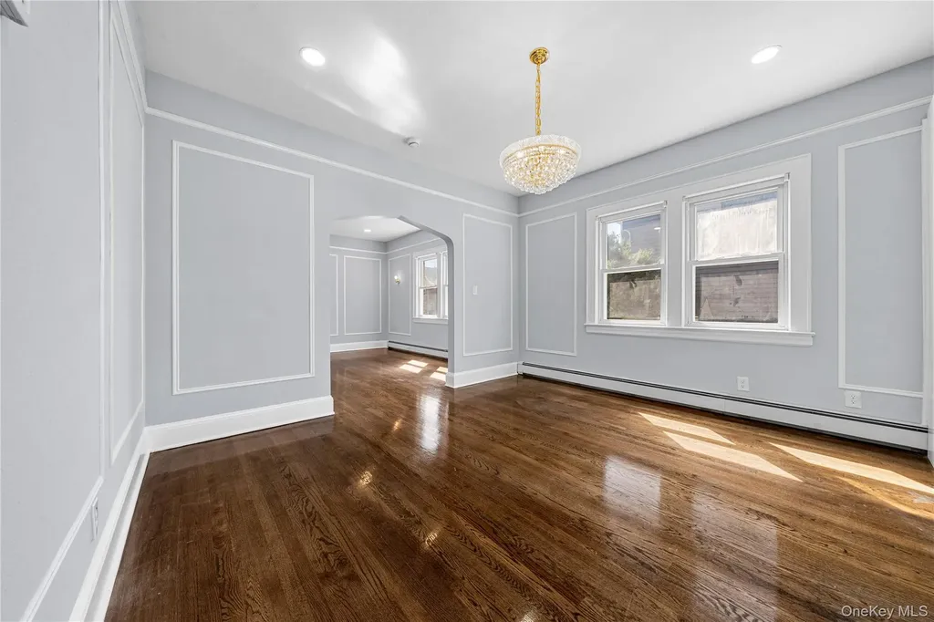 111 Central Avenue Deer Park NY 11729