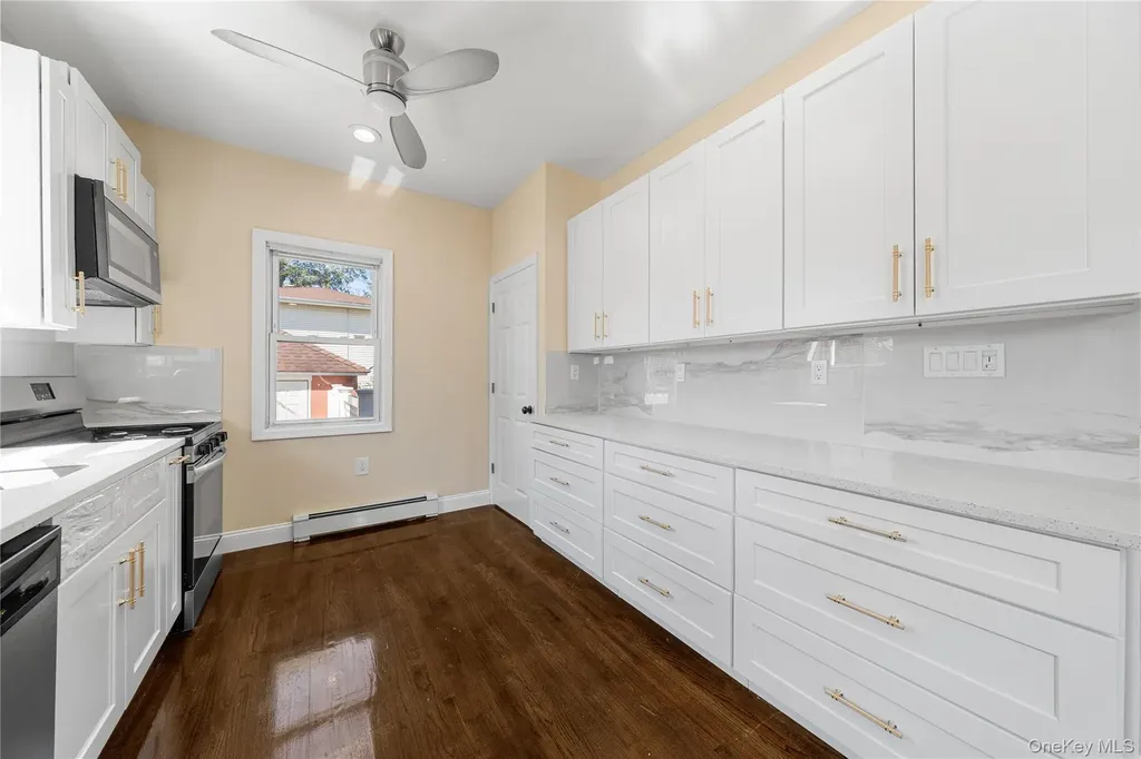 111 Central Avenue Deer Park NY 11729