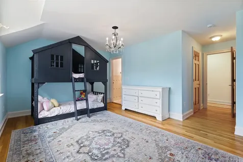 24 Miller Road Pound Ridge NY 10576