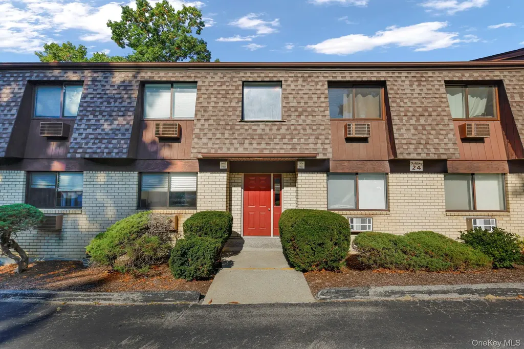 2404 Cherry Hill Drive Poughkeepsie NY 12603