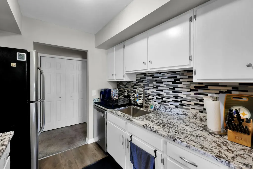 2404 Cherry Hill Drive Poughkeepsie NY 12603