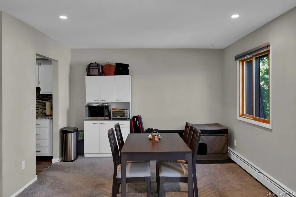 2404 Cherry Hill Drive Poughkeepsie NY 12603